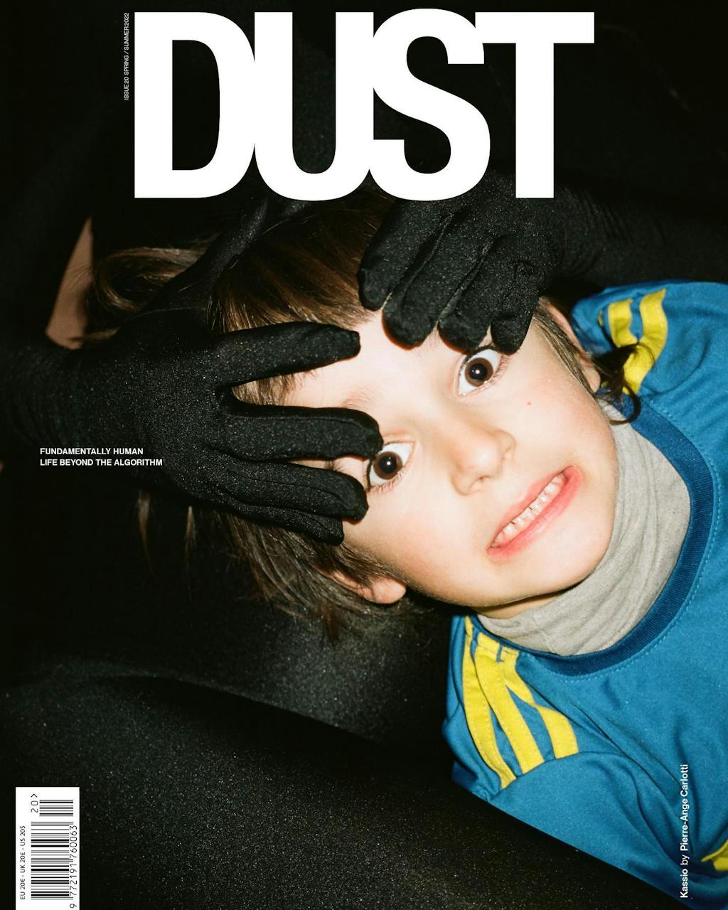 Dust SS22 - © Bomba